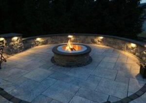 image of a finished firepit project using supplies from burst landscape suplies